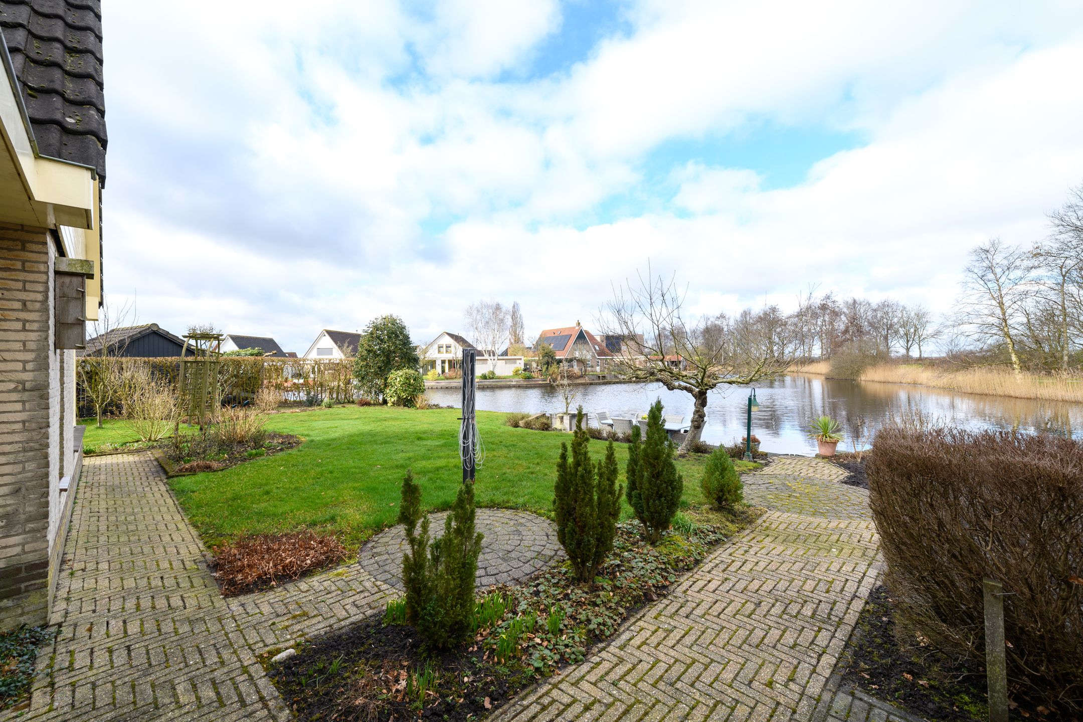 Foto 33 van Reling 52