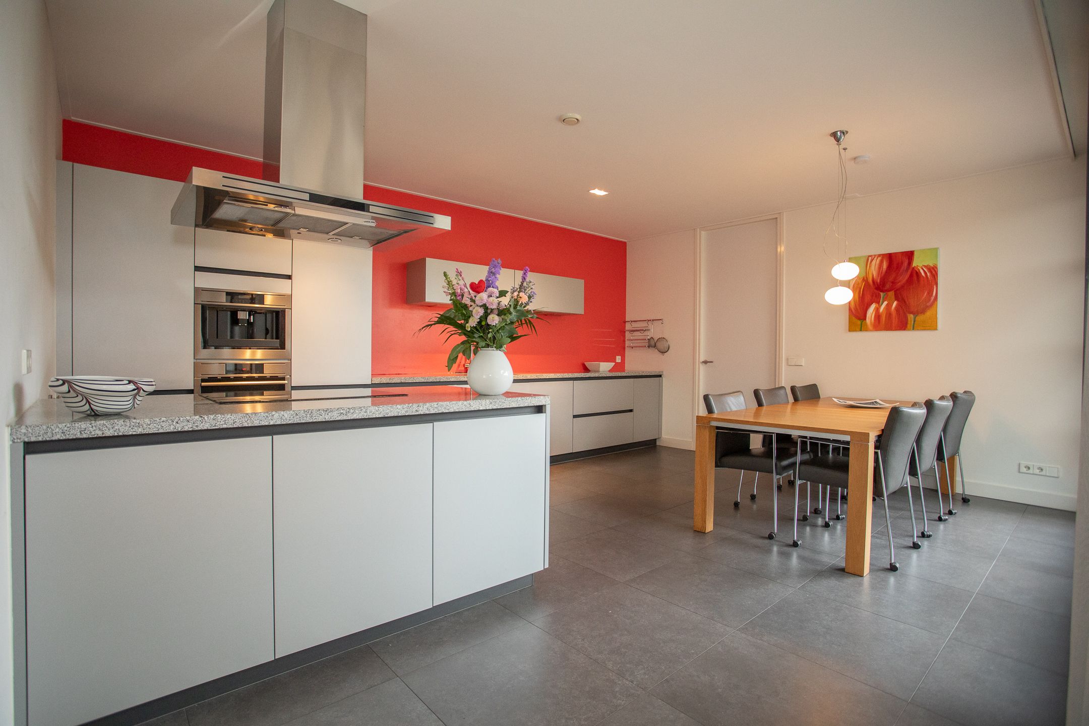 Foto 18 van Dahliastraat 15