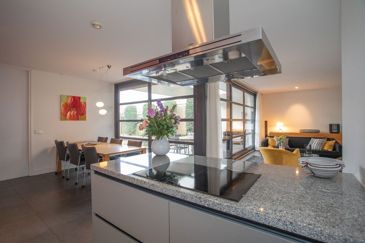 Foto 19 van Dahliastraat 15