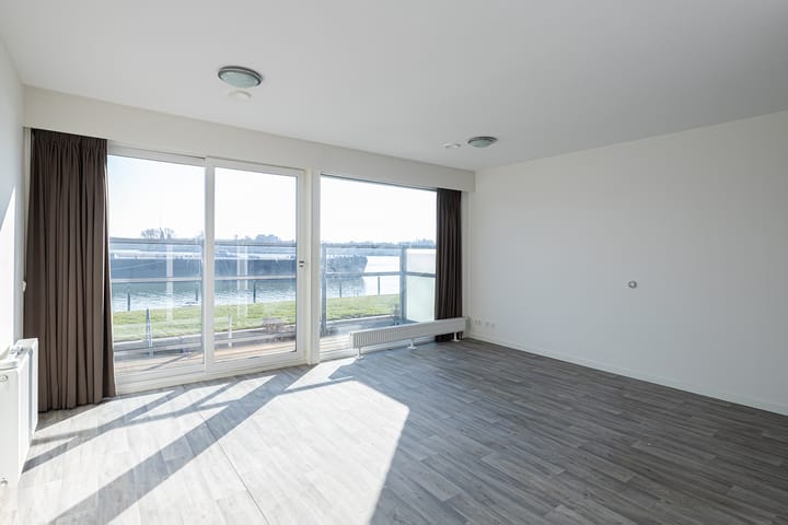 Foto 13 van Baanhoek 34-A