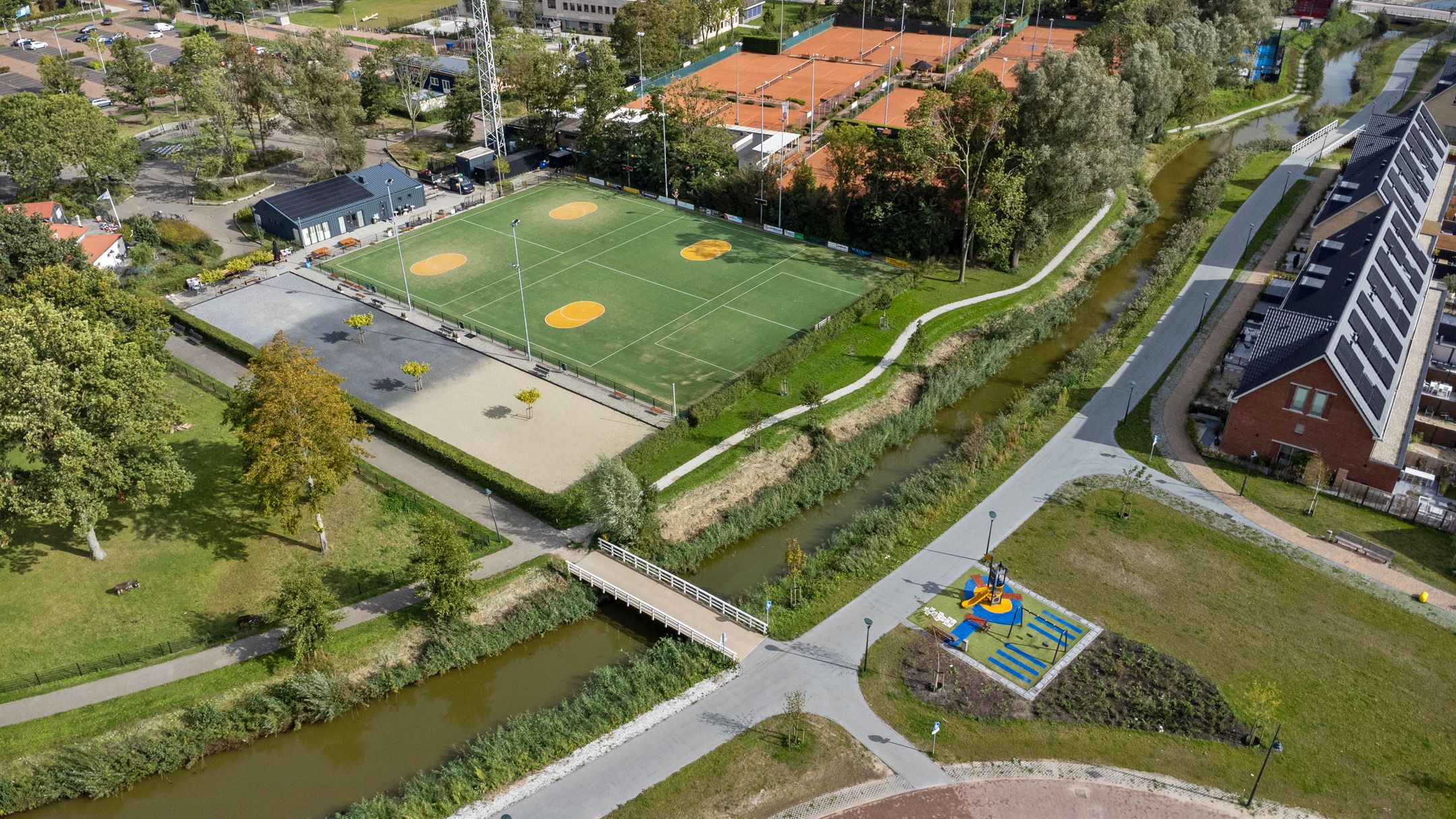 Photo 54 of dokter Sabelstraat 39