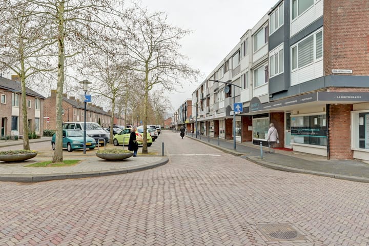 Foto 4 van Koningin Wilhelminalaan 4-013