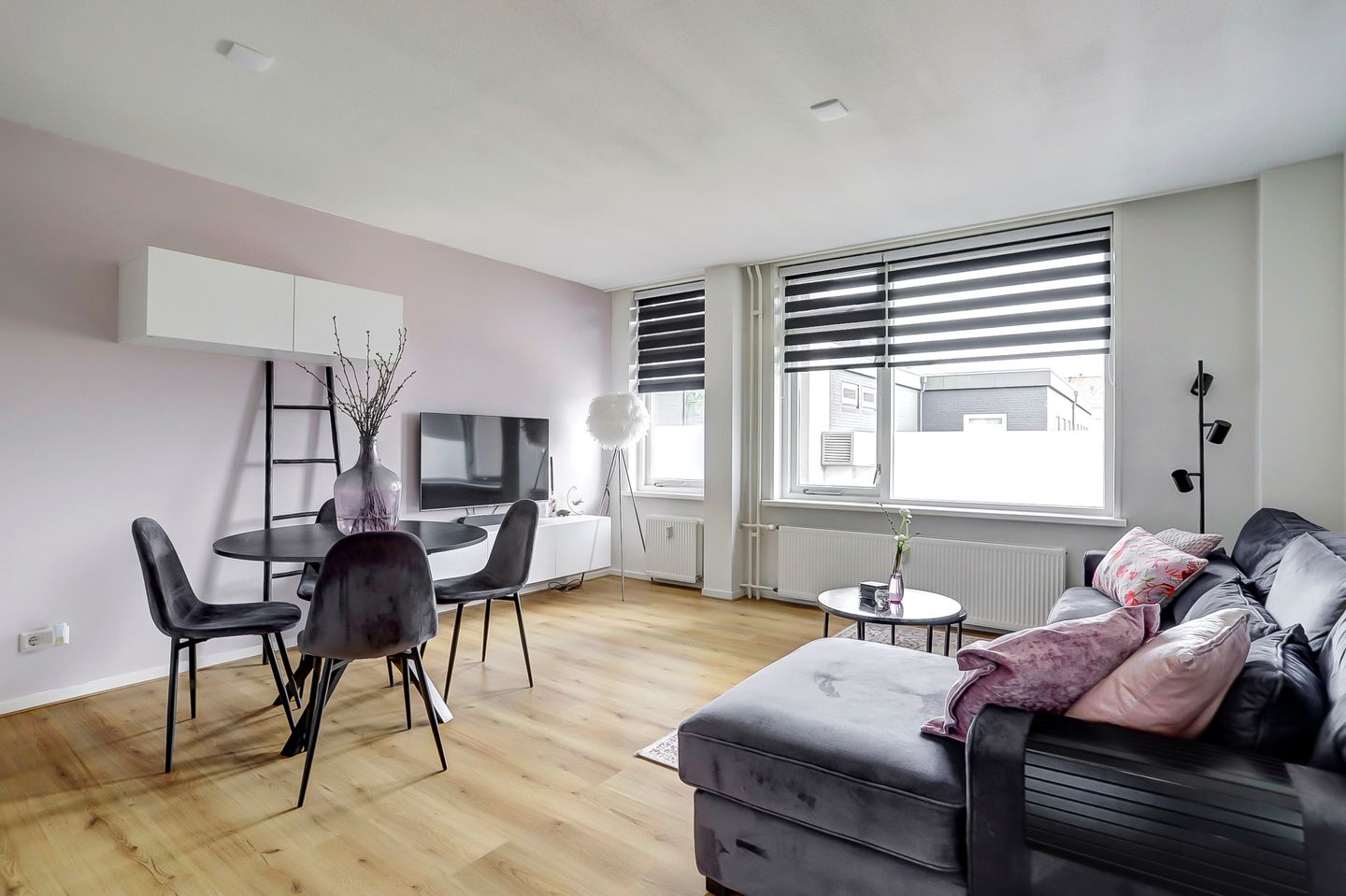 Foto 10 van Koningin Wilhelminalaan 4-013