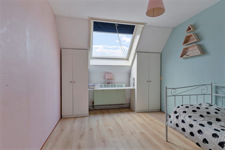 Photo 17 of Schoofstraat 50