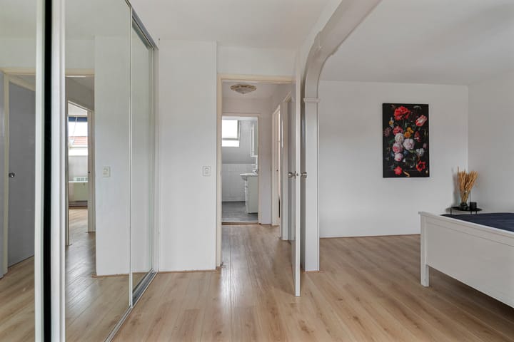 Photo 19 of Schoofstraat 50