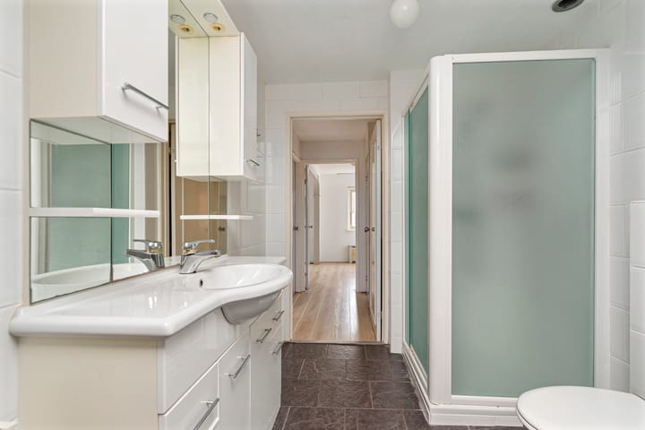 Photo 26 of Schoofstraat 50