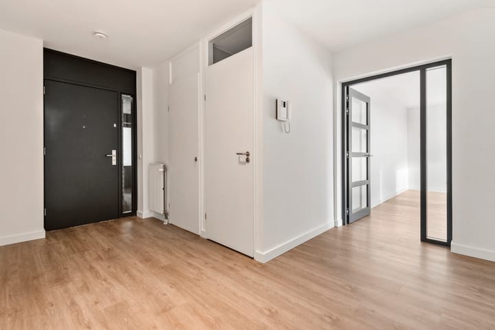 Foto 5 van Van Leijenberghlaan 276