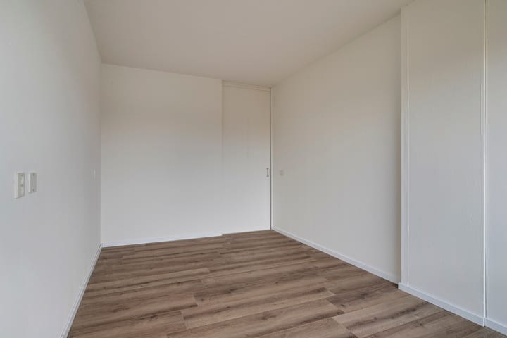 Photo 14 of Aalscholversingel 248