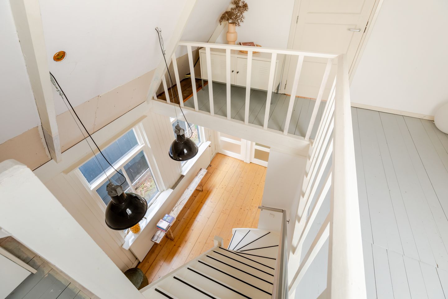 Foto 29 van Warder 121