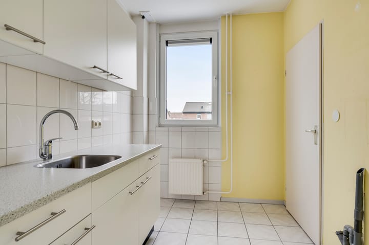 Foto 24 van Schout van der Voortstraat 13