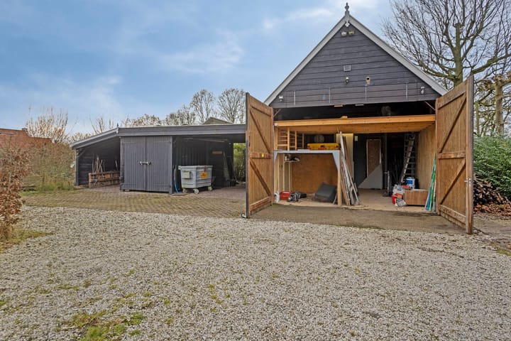 Foto 40 van Bakendorpseweg 15