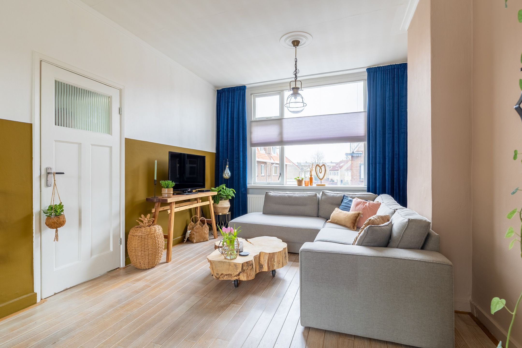 Foto 15 van Heuvelstraat 14-A