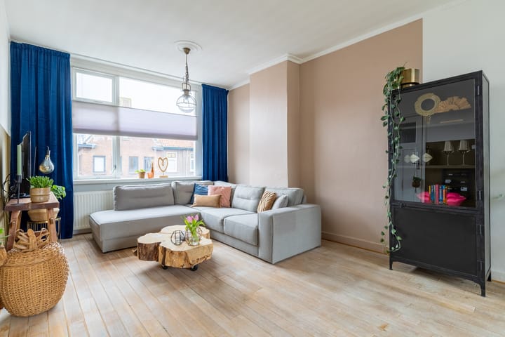 Foto 16 van Heuvelstraat 14-A