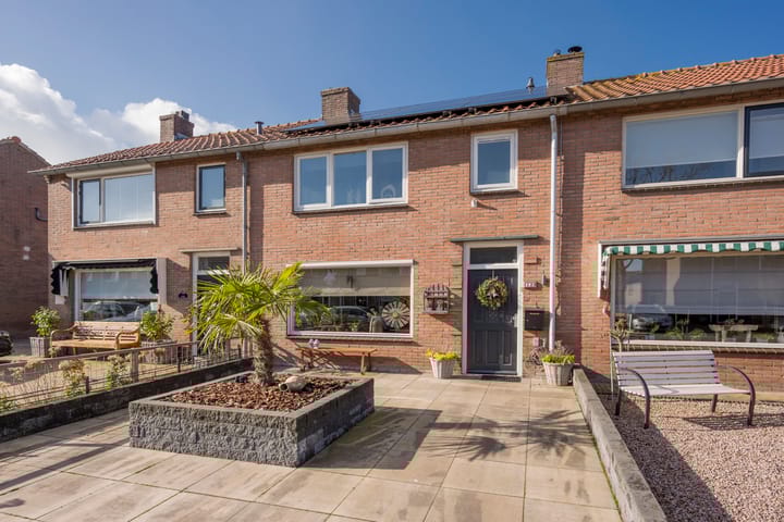 Foto 1 van De Haarstraat 12