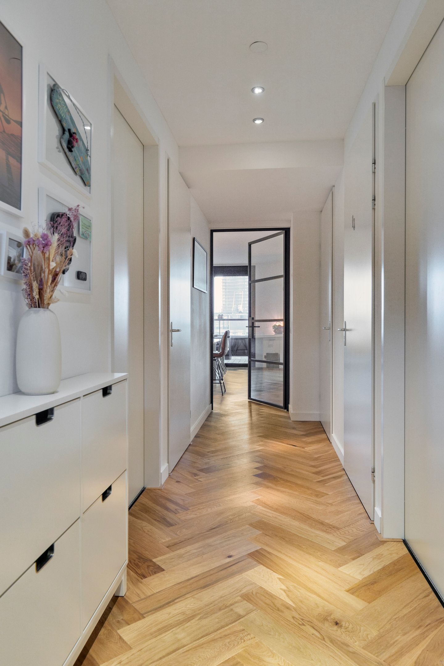 Photo 15 of Karel Doormanstraat 382-S