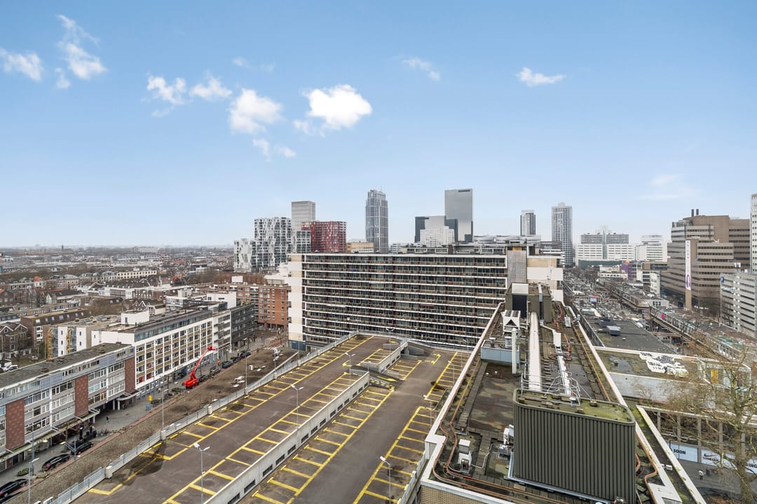 Photo 32 of Karel Doormanstraat 382-S