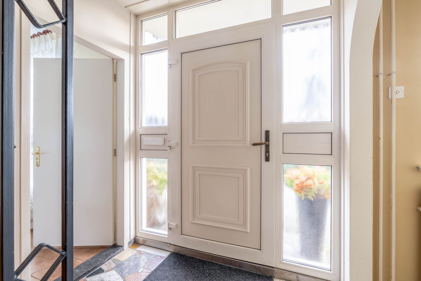 Foto 10 van Admiraal de Ruyterstraat 9