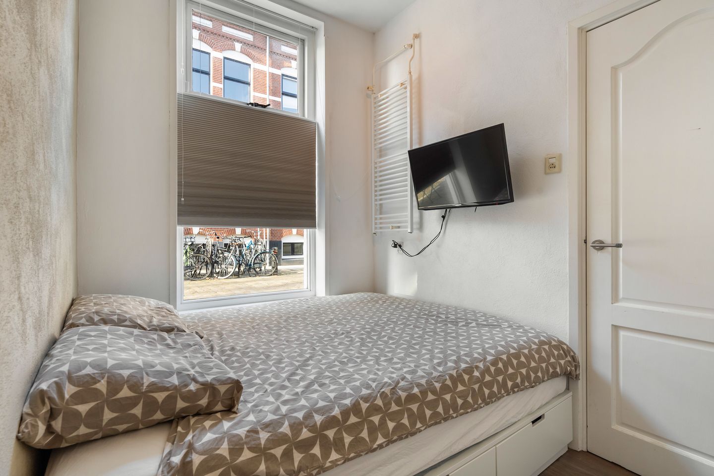 Photo 20 of Laurens Reaalstraat 1