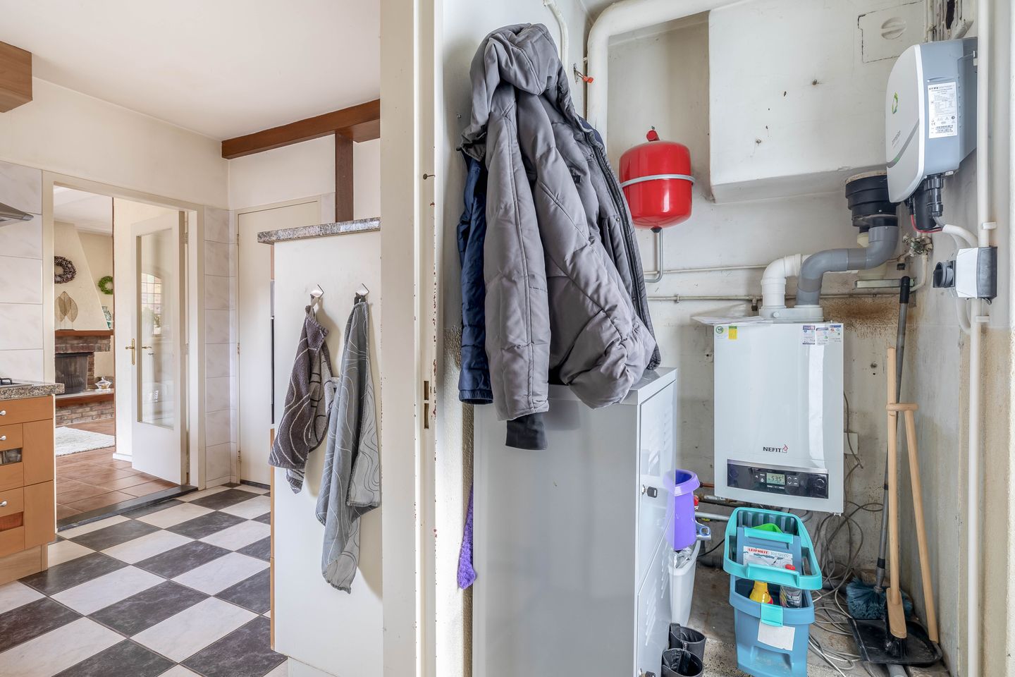 Foto 25 van Admiraal de Ruyterstraat 9