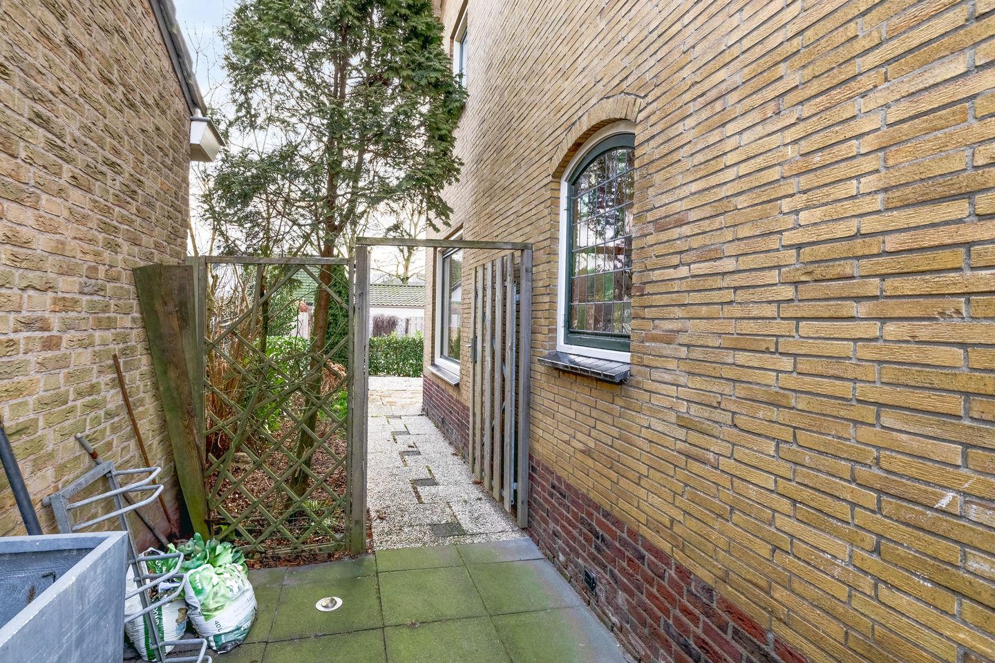 Foto 49 van Admiraal de Ruyterstraat 9