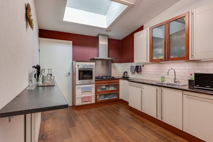 Foto 3 van Charley Tooropstraat 6