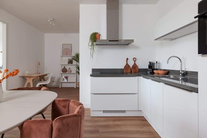 Photo 5 of Volmerlaan 4-F108