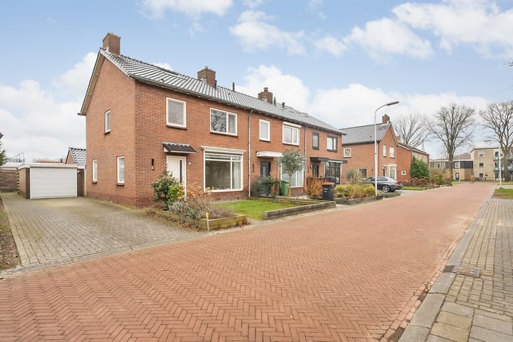 Foto 5 van Dahliastraat 16