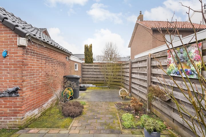 Foto 37 van Dahliastraat 16