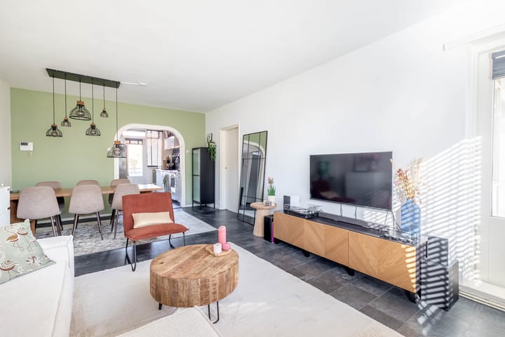 Foto 13 van Plutolaan 517