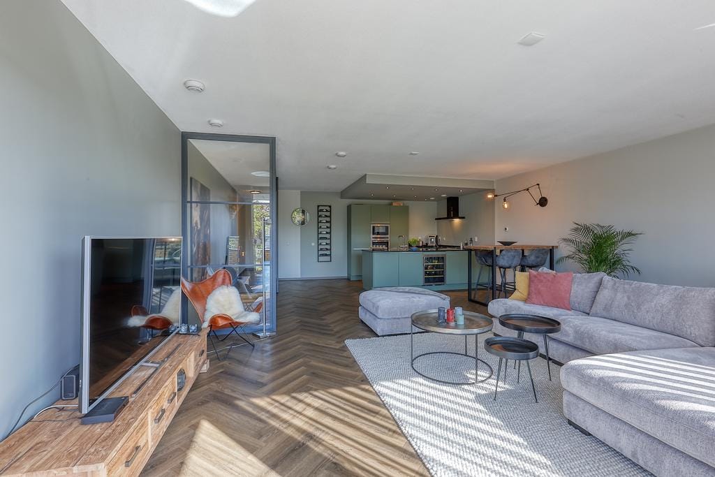 Foto 6 van Sir Winston Churchillln 370-F302