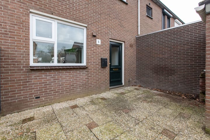 Foto 7 van Leeuwerikstraat 5