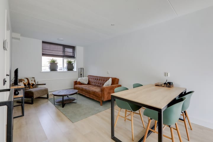 Foto 15 van Leeuwerikstraat 5