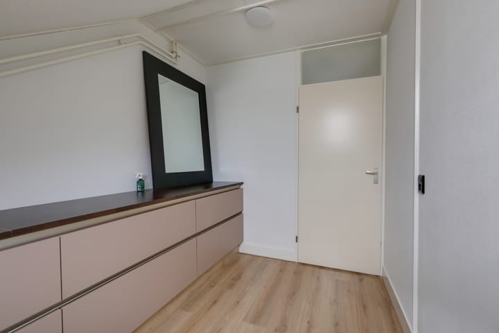 Foto 36 van Leeuwerikstraat 5