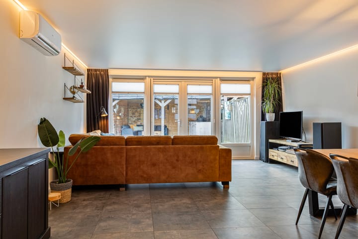 Foto 8 van Joke Smitlanden 74