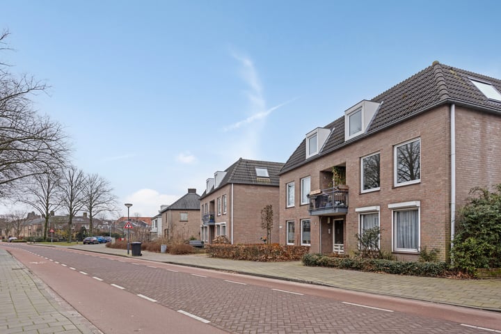 Foto 1 van Prins Bernhardlaan 6