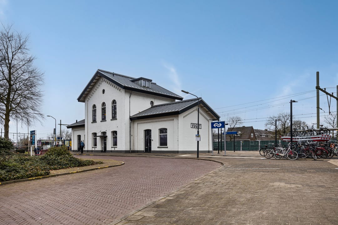 Foto 31 van Prins Bernhardlaan 6