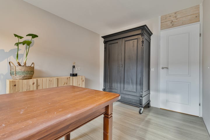 Photo 22 of Uranuslaan 94