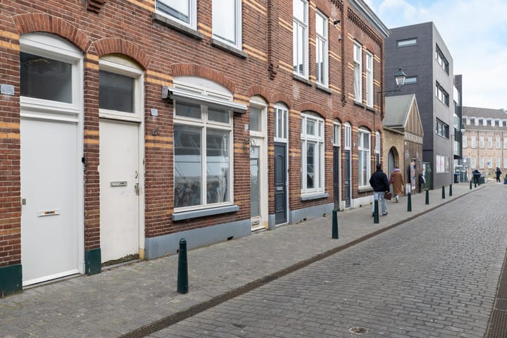 Foto 25 van Molenstraat 15