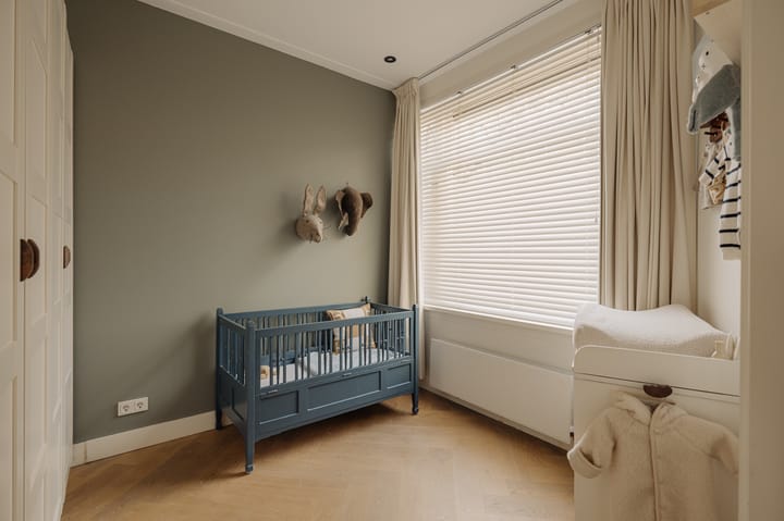 Photo 24 of Sassenheimstraat 44-H