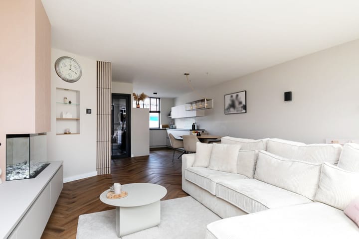 Foto 15 van Zuilenstraat 44