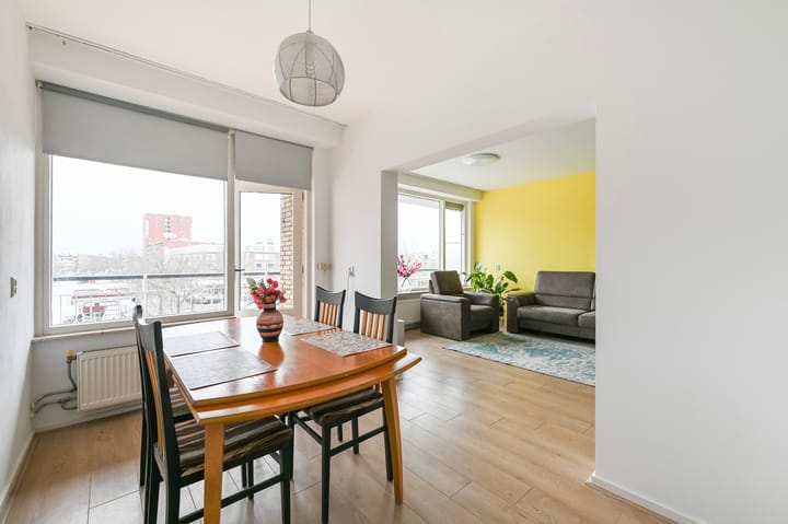 Foto 6 van van Tuyll van Serooskerkenstraat 91