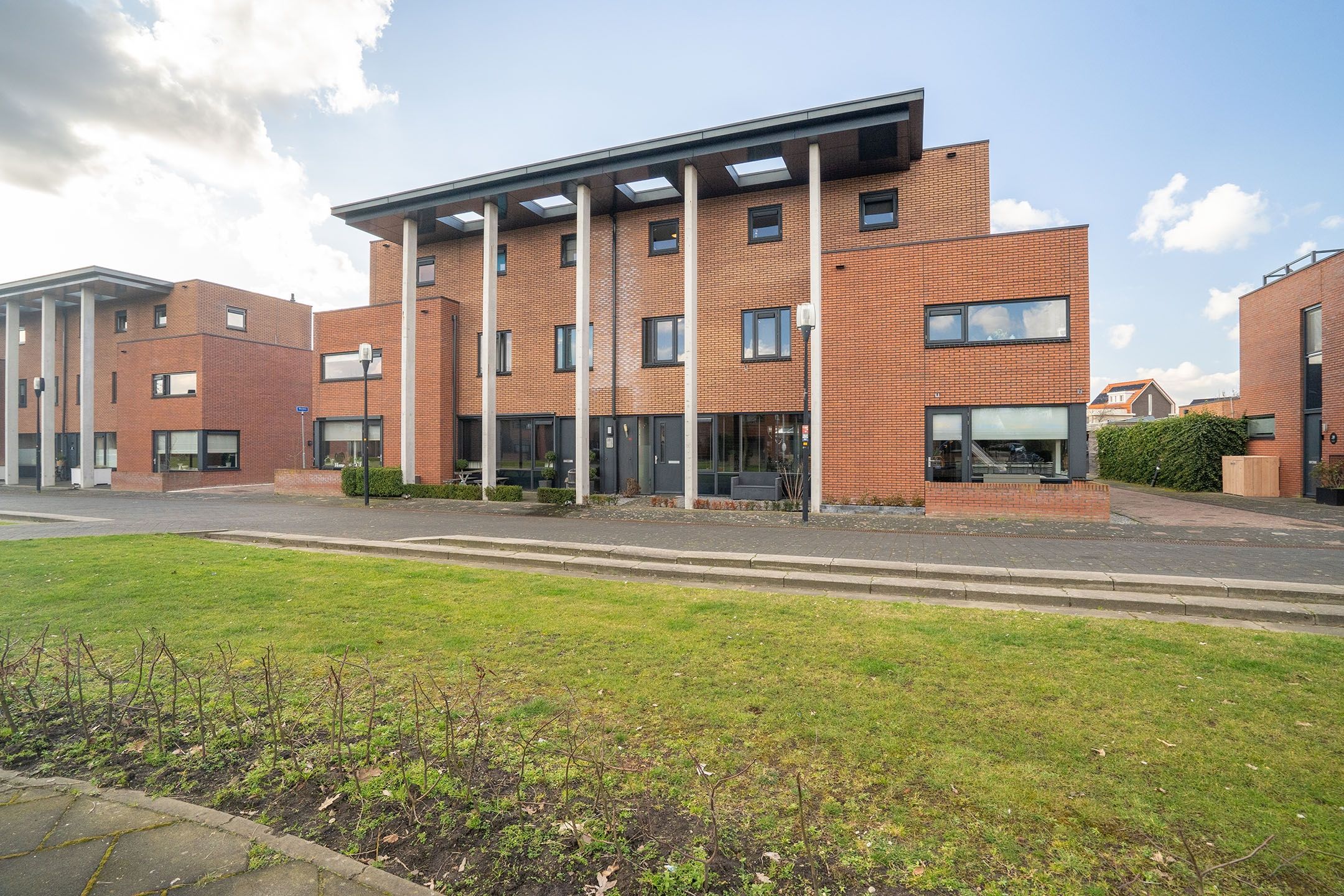 Foto 3 van Kokerjuffer 35