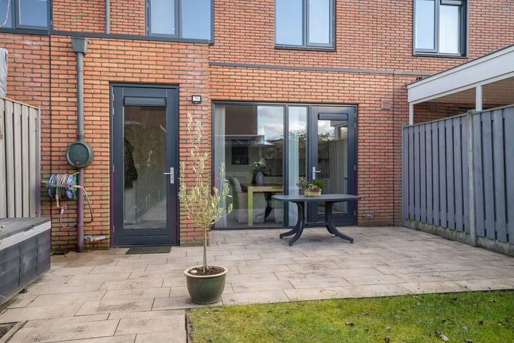 Foto 27 van Kokerjuffer 35