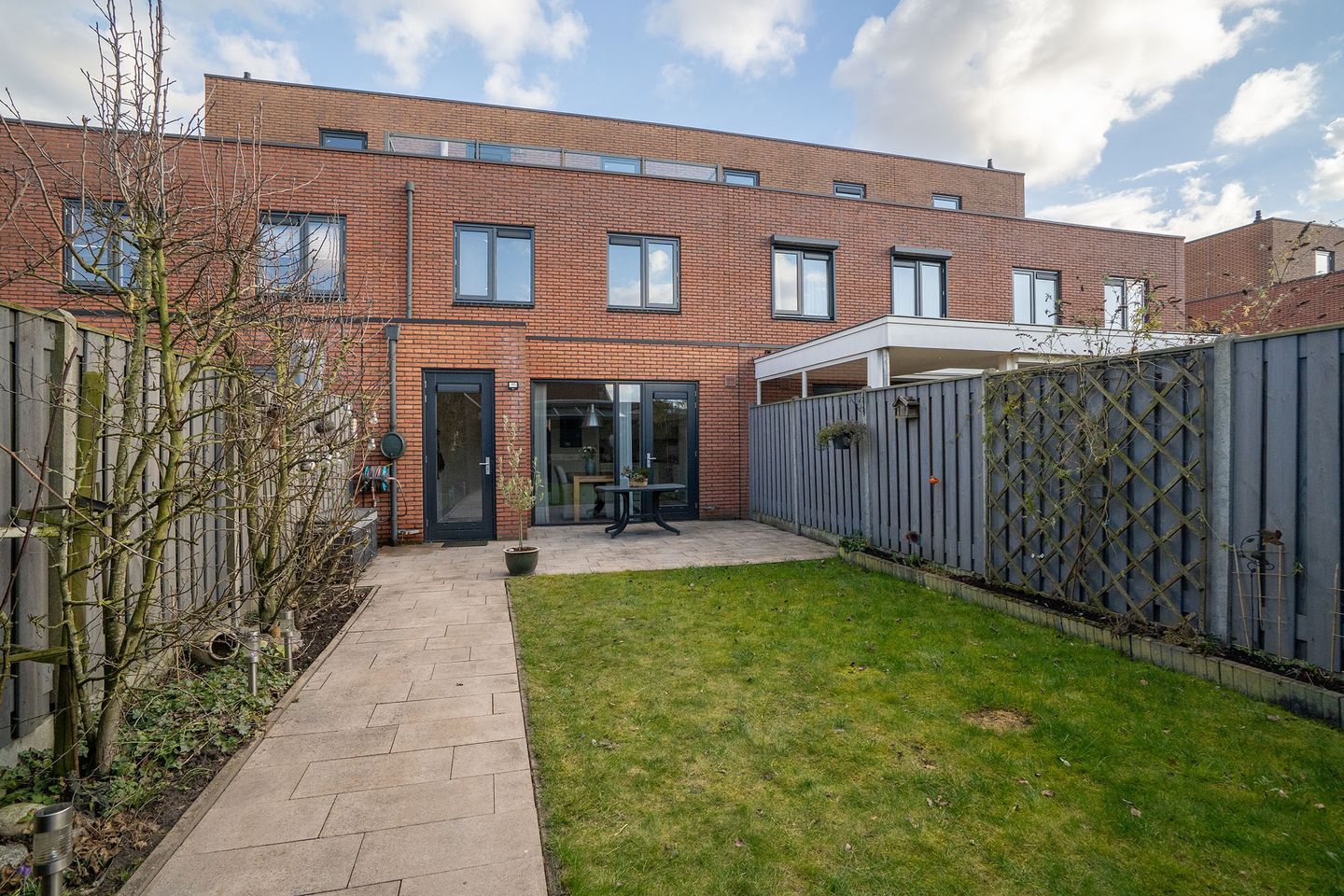 Foto 29 van Kokerjuffer 35