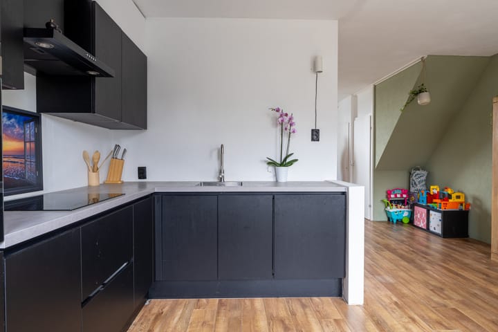 Foto 10 van Rozenlaan 7