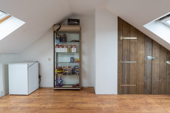 Foto 21 van Rozenlaan 7