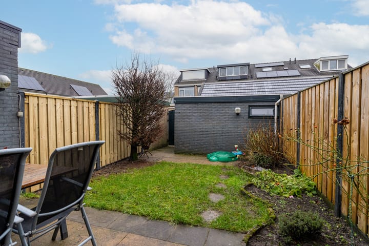 Foto 25 van Rozenlaan 7