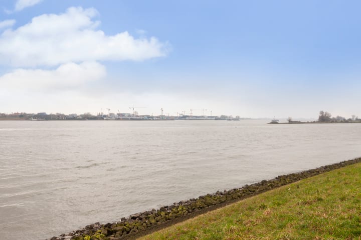 Foto 44 van De Buurt 65