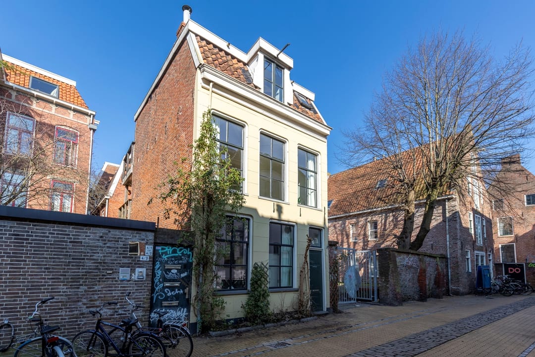 Foto 1 van Burchtstraat 6