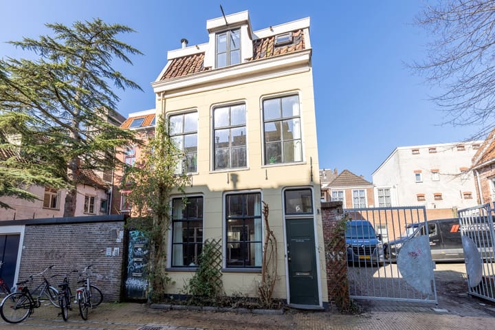 Foto 34 van Burchtstraat 6